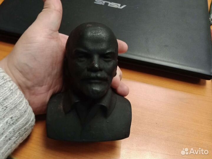 Бюст Ленин Куса