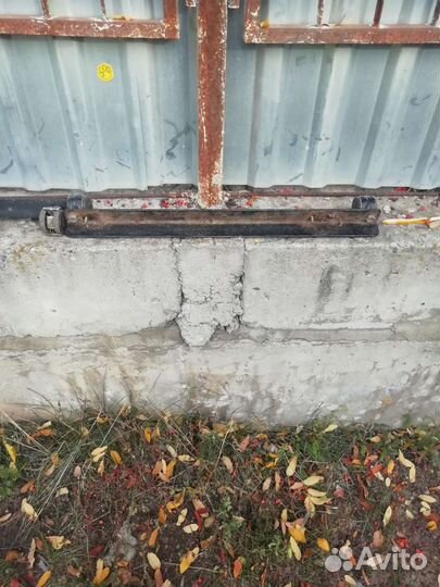 Рамка, уголки на колесах