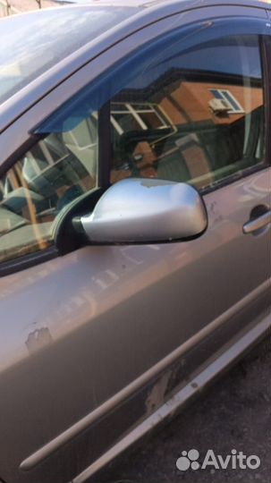Зеркало левое Peugeot 307