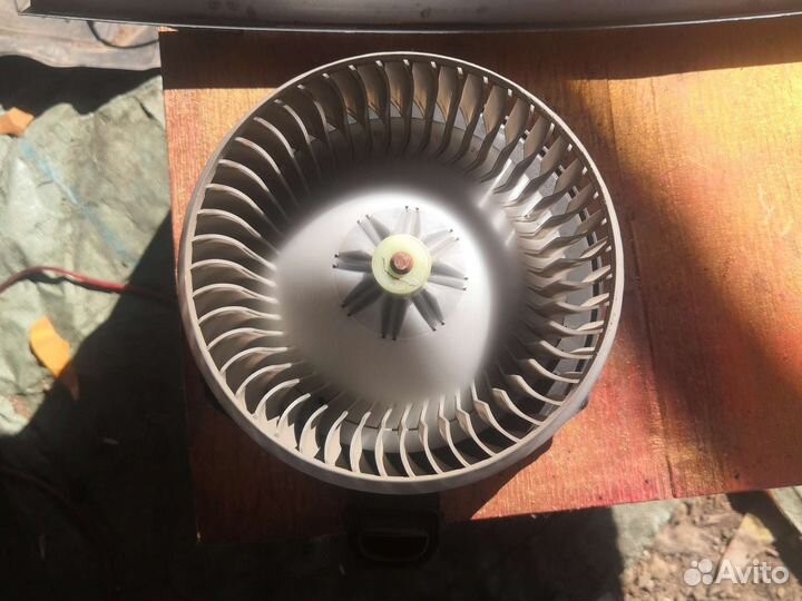 Моторчик печки Honda Civic 8 4D