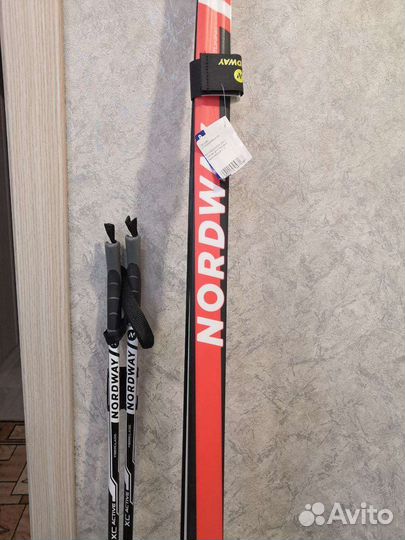 Беговые лыжи