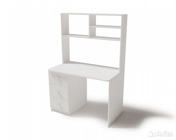 Детский письменный стол