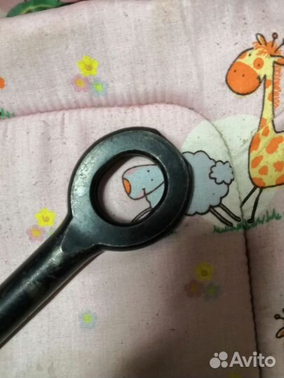 Буксировочный крюк kia rio