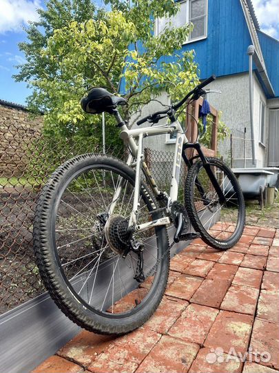 Велосипед GT Avalanche 2.0