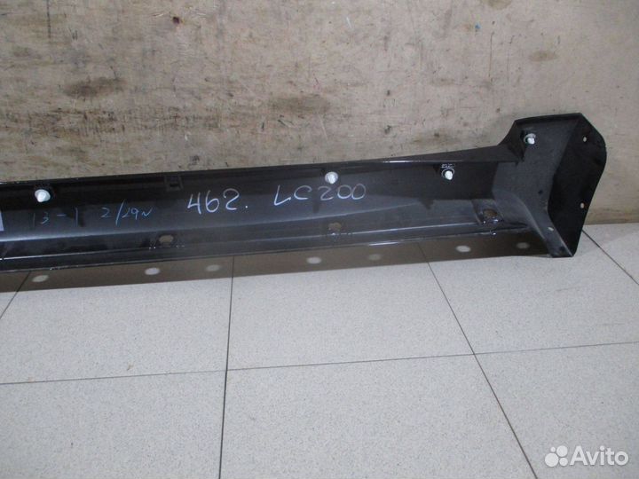 Накладка на порог Toyota Land Cruiser 200