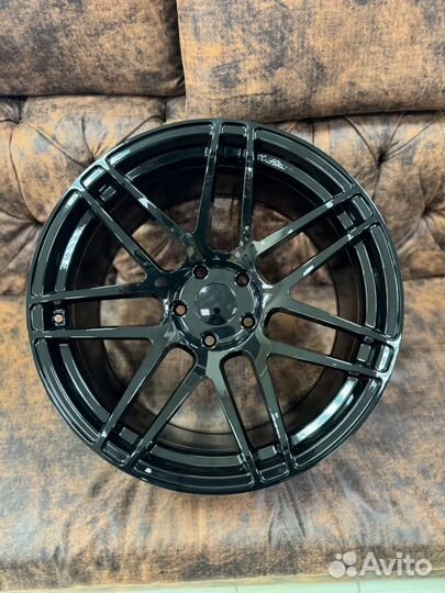 Диски разноширокие 19/5/120 на BMW F10 F90 F30 E90