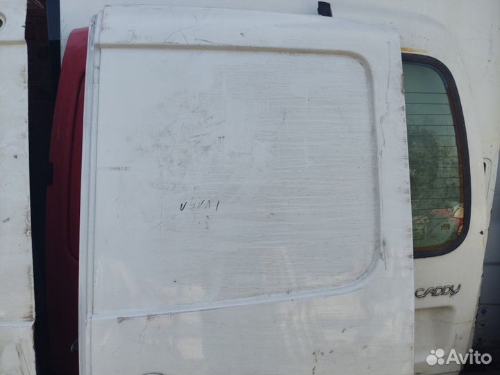 Дверь задняя правая Рено Трафик