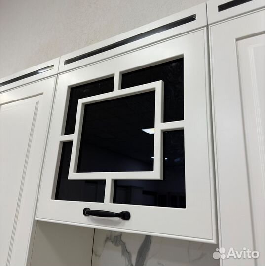 Кухня 240 см белая