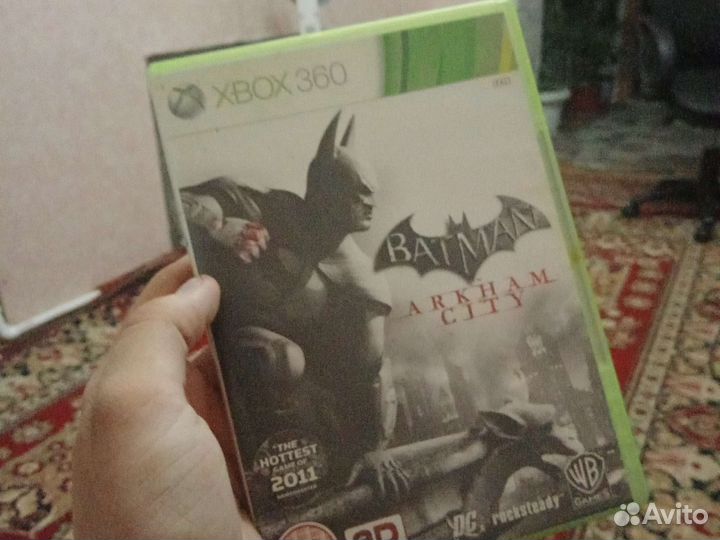 Xbox 360 с кинектом,играми и двумя геймпадами