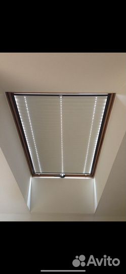 Шторы плиссе на мансардные окна