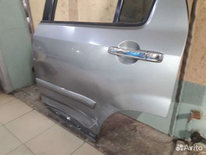 Дверь задняя левая на 