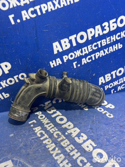 Патрубок интеркулера Skoda Octavia Tour лифтбэк