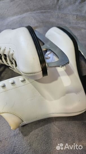 Коньки фигурные 38 размер натуральная кожа