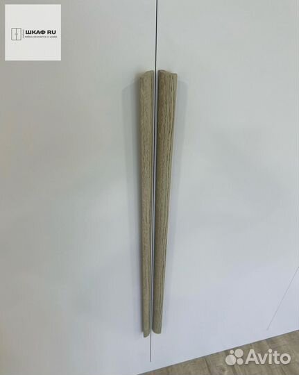 Шкаф с фрезеровкой