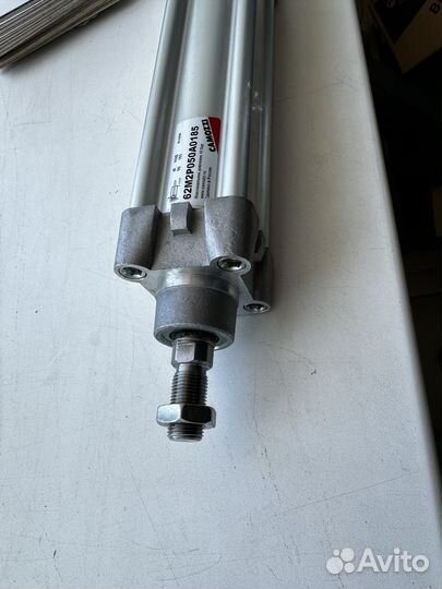 Пневмоцилиндр camozzi