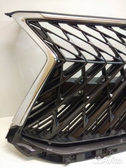 Решетка радиатора Lexus Lx 3 2016