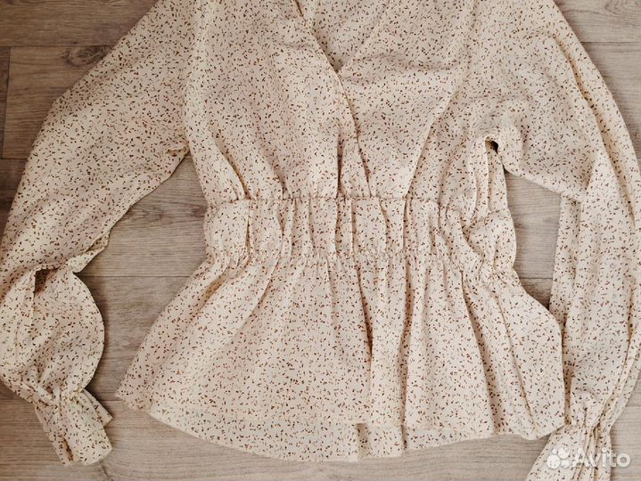 Вещи пакетом 44 р, цена за все