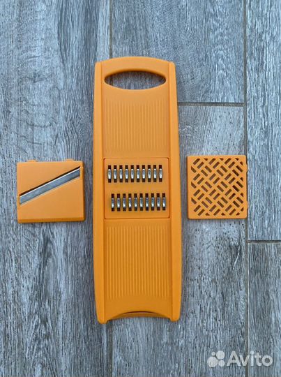 Тёрка со сменными насадками