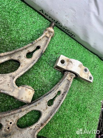 Рычаг передний левый правый Skoda Volkswagen