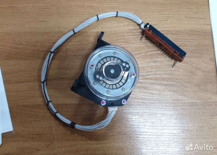 Переключатель Ксп и диск 250. Запчасти самописцев