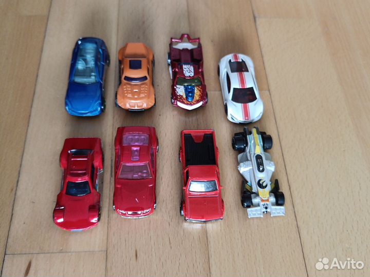Hot wheels машинки