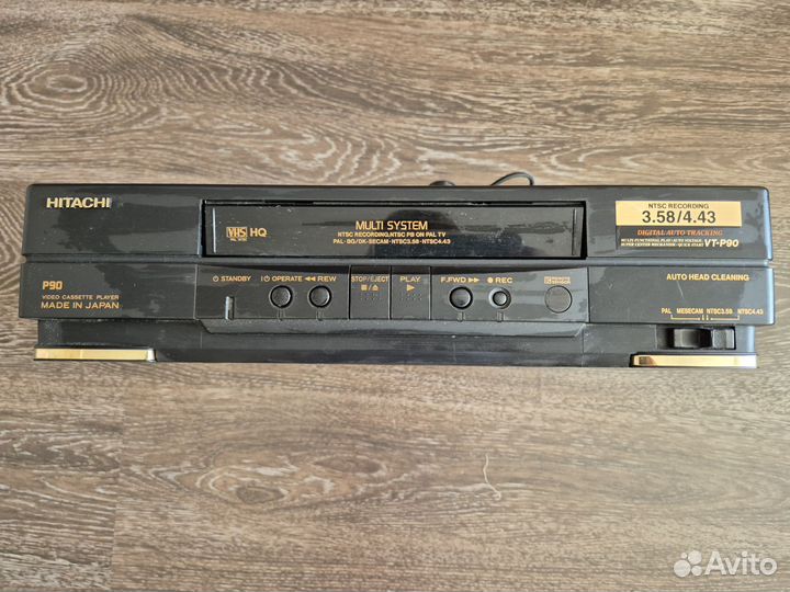 Видеомагнитофон hitachi