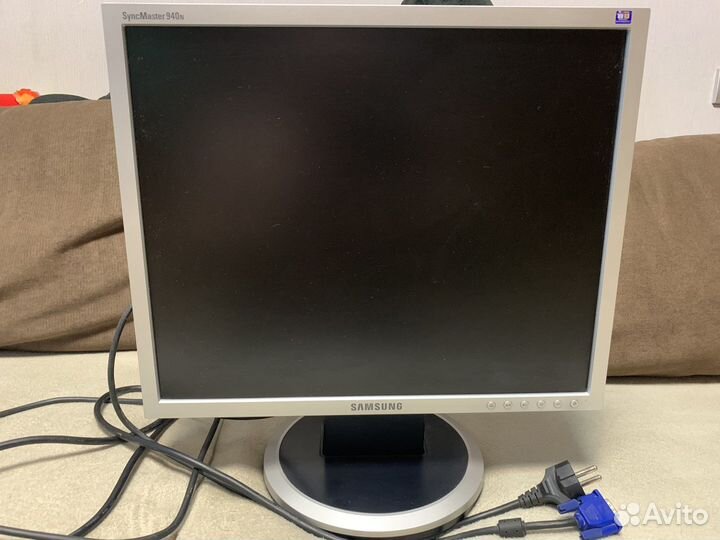 Монитор samsung syncmaster 940n