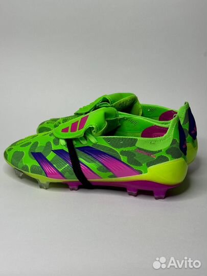 Футбольные бутсы adidas predator 30FG