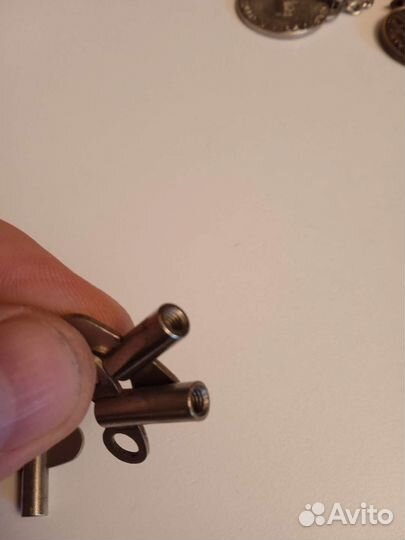 Ключики для часов заводные с резьбой