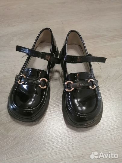 Туфли для девочки 35 размер