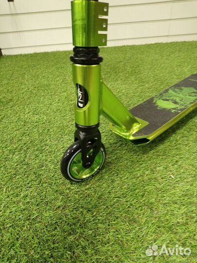 Самокат трюковой