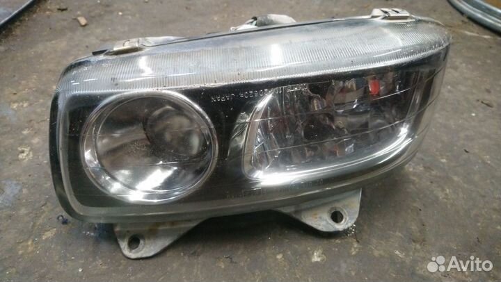 Фара противотуманная передняя правая Subaru Legacy