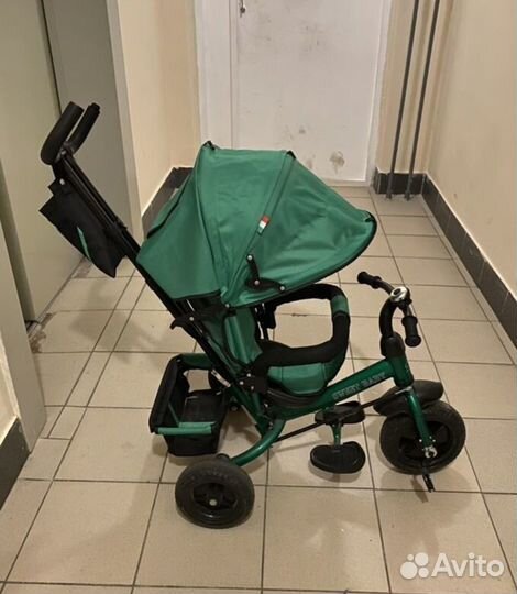 Трехколесный велосипед с родительской ручкой