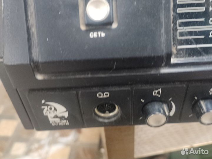 Радиола Илга 301, 70 лет Великому Октябрю