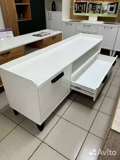 Тумба тв 160 см белый / бетон