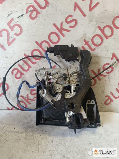 Ручка двери внутренняя задний правый hyundai grand