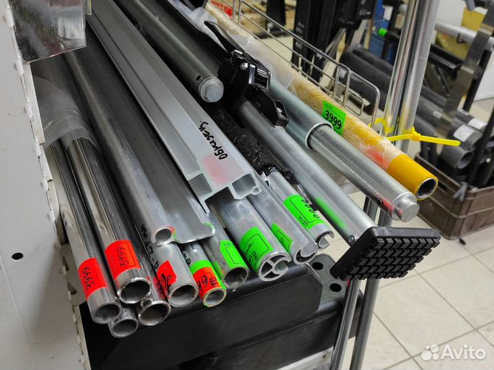 Фурнитура для фургонов и прицепов