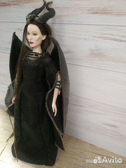 Продам куклу