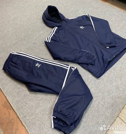 Спортивный костюм Adidas