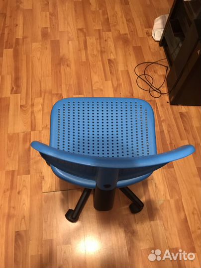 Детский стул IKEA