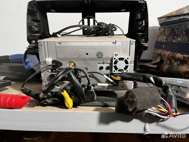 Штатная магнитола Toyota Land Cruiser Prado 150