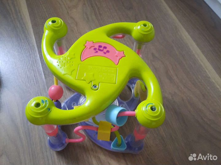 Развивающие игрушки для малышей