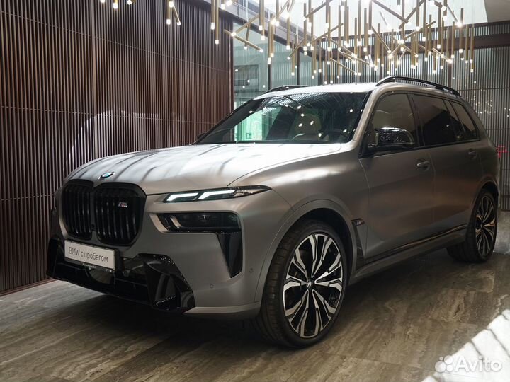 BMW X7 4.4 AT, 2023, 7 968 км