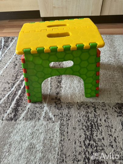 Стульчик детский складной
