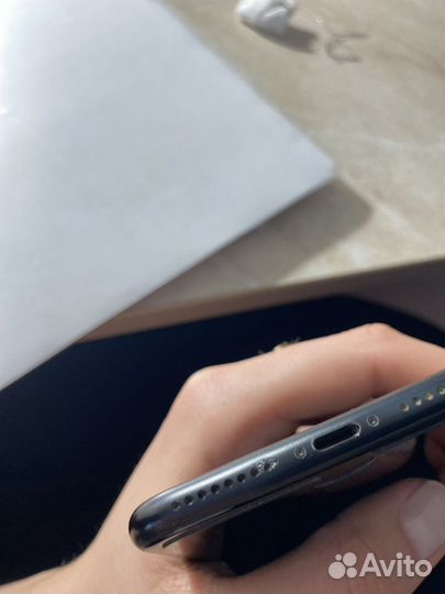 Телефон iPhone 7 plus