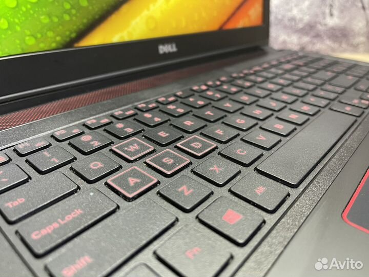 Игровой ноутбук dell RX560 4GB