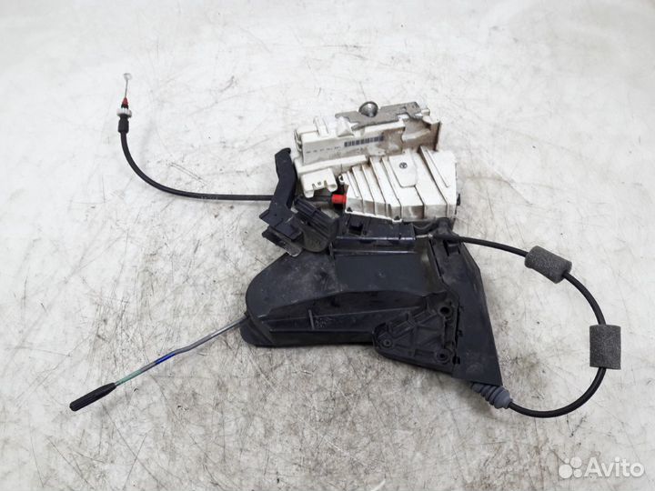 Замок двери задней левый Mercedes X164 A1647301735