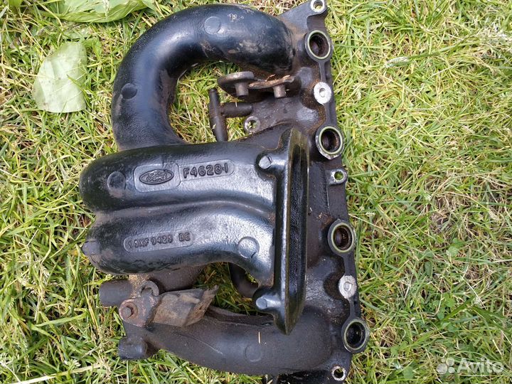 Впускной коллектор