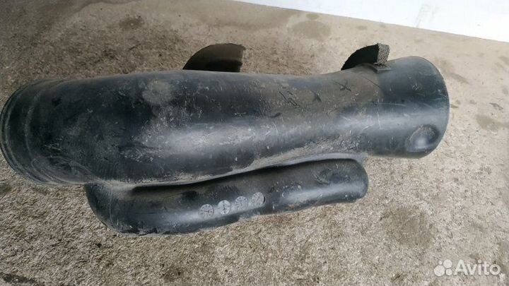 Воздуховод Honda Accord 7 2003-2008