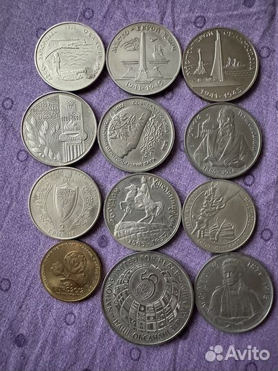 Монеты 100 штук